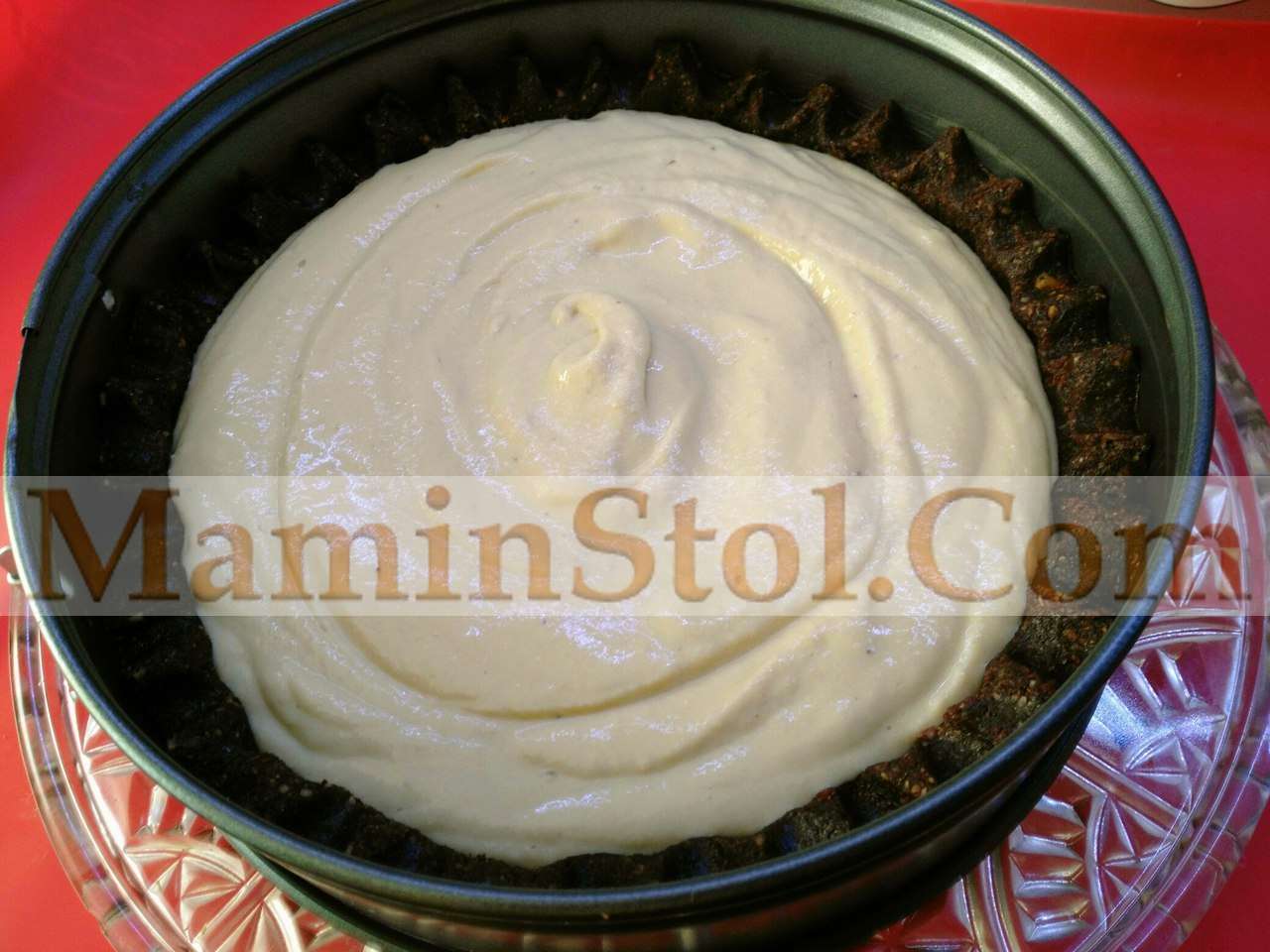 Торт шоколадный с тофу и клубникой