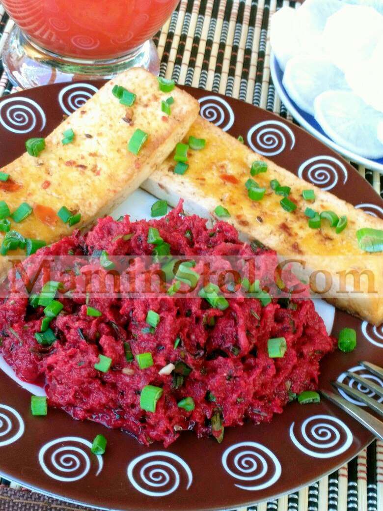 Свекольный салатик с арахисовой пастой