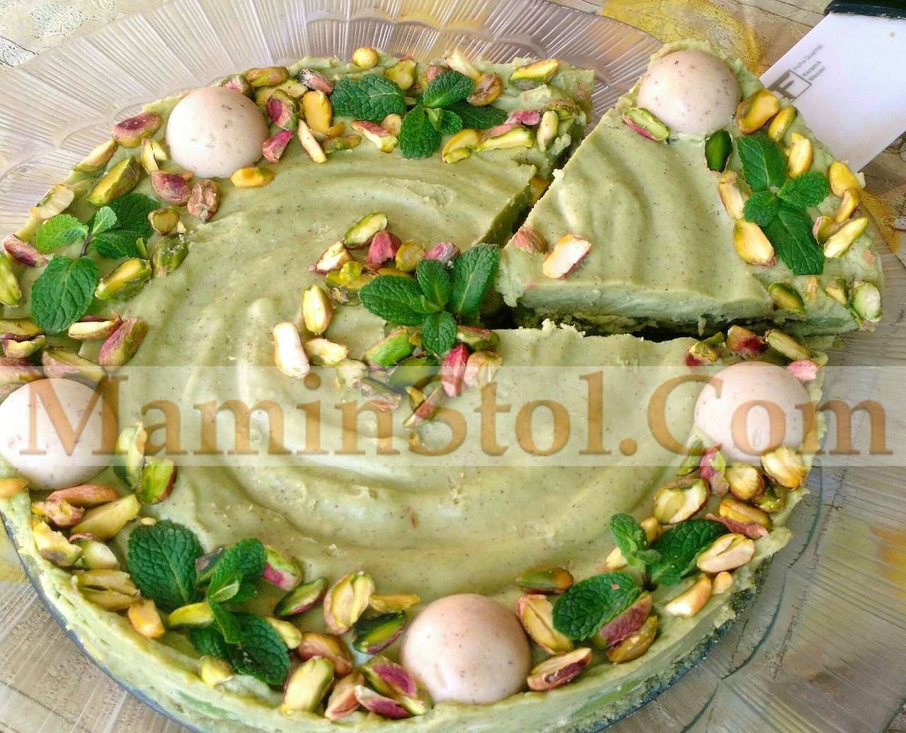 Фисташковый мятный торт с киви Фисташковый мятный торт с киви
