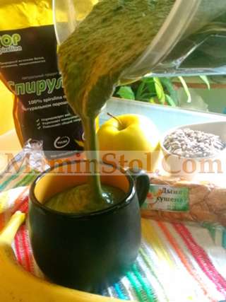 Густой коктейль со спирулиной