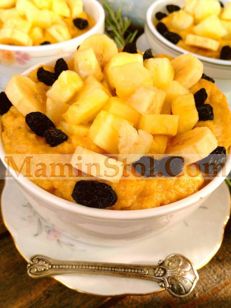 Льняная тыквенная каша с ананасом, бананом и изюмом Льняная тыквенная каша с ананасом, бананом и изюмом