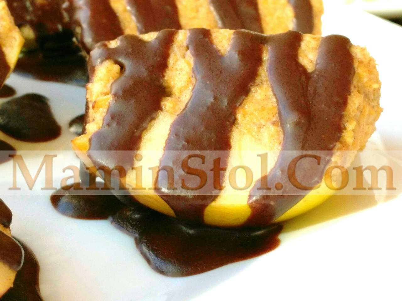 Яблоки, фаршированные тыквенным кремом Яблоки, фаршированные тыквенным кремом